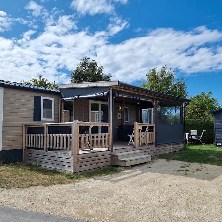אוסטקאפלה Prachtig Chalet Ok50 D12 Op Familiecamping מראה חיצוני תמונה