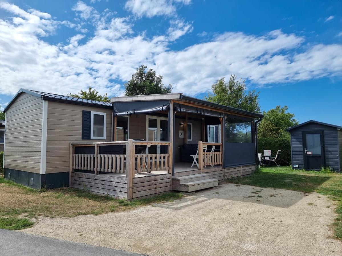 אוסטקאפלה Prachtig Chalet Ok50 D12 Op Familiecamping מראה חיצוני תמונה