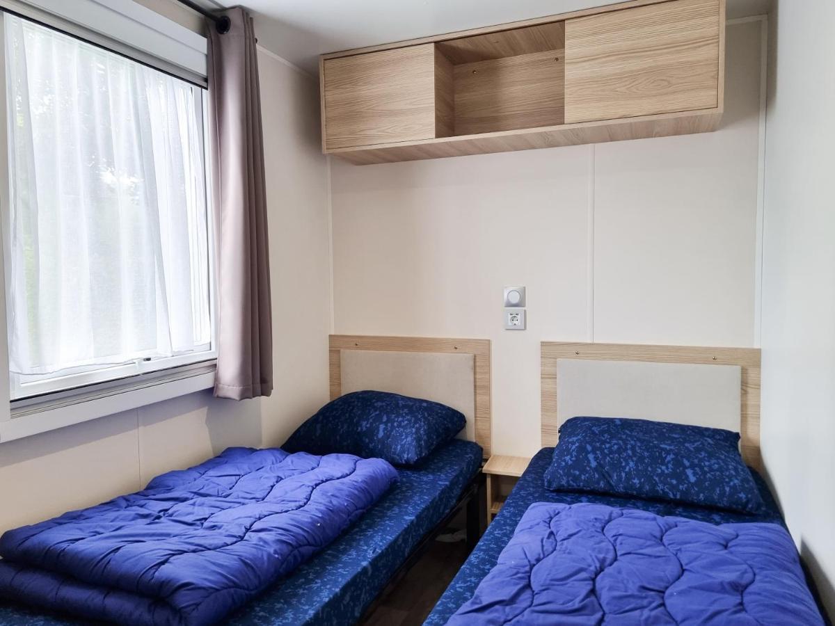 אוסטקאפלה Prachtig Chalet Ok50 D12 Op Familiecamping מראה חיצוני תמונה