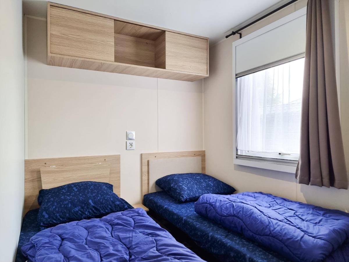 אוסטקאפלה Prachtig Chalet Ok50 D12 Op Familiecamping מראה חיצוני תמונה