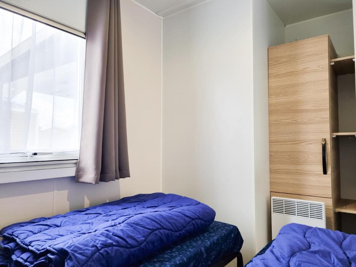 אוסטקאפלה Prachtig Chalet Ok50 D12 Op Familiecamping מראה חיצוני תמונה